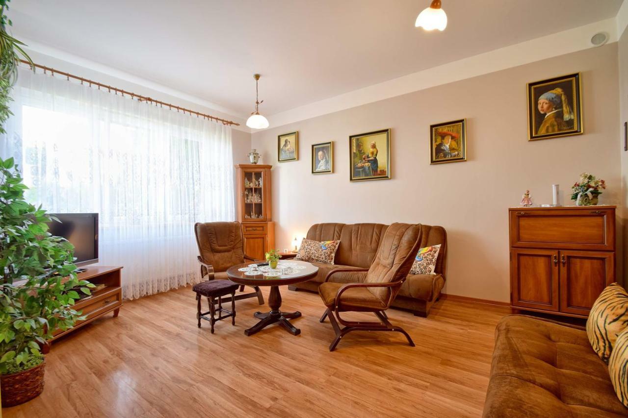 Apartament Zuzia Dzwirzyno Bagian luar foto
