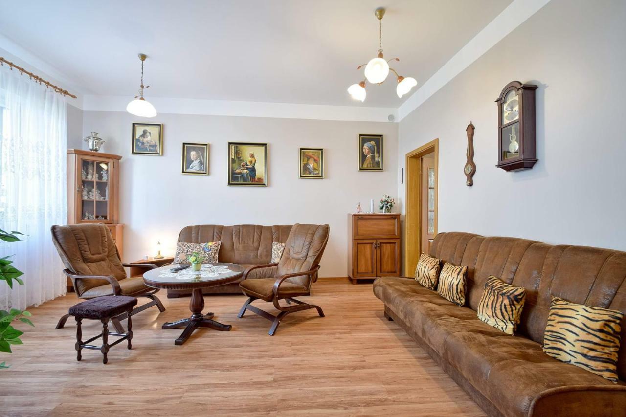 Apartament Zuzia Dzwirzyno Bagian luar foto